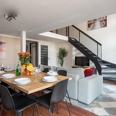 Spacious Apartments Near Karlin Square Prag Dış mekan fotoğraf