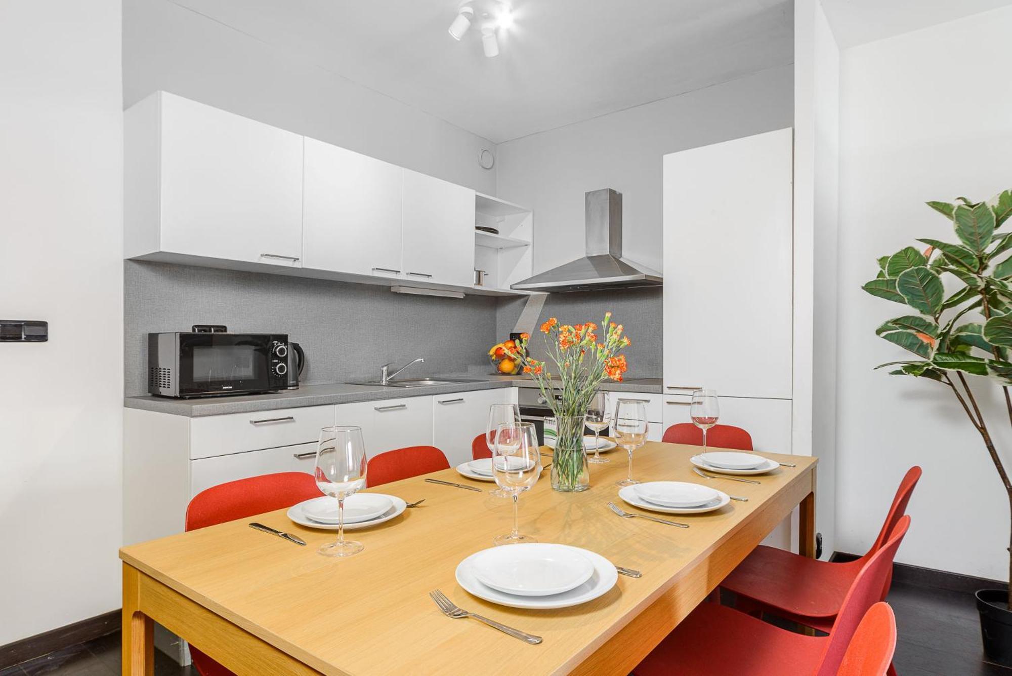 Spacious Apartments Near Karlin Square Prag Dış mekan fotoğraf