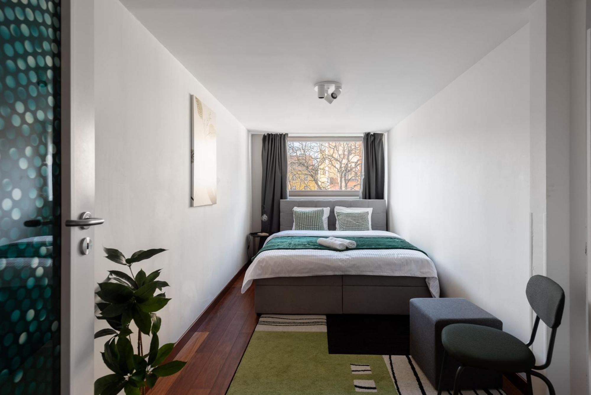 Spacious Apartments Near Karlin Square Prag Dış mekan fotoğraf