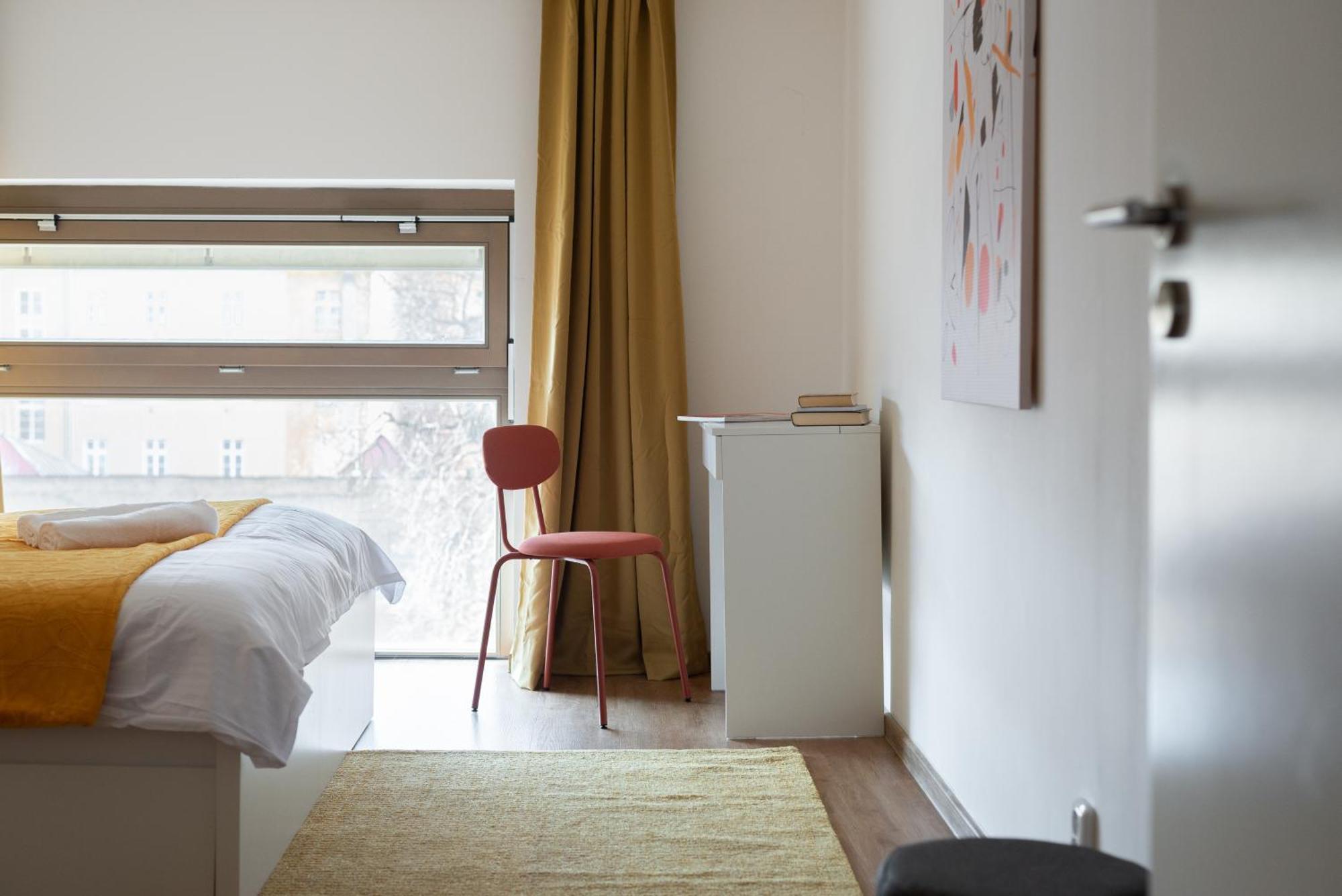 Spacious Apartments Near Karlin Square Prag Dış mekan fotoğraf